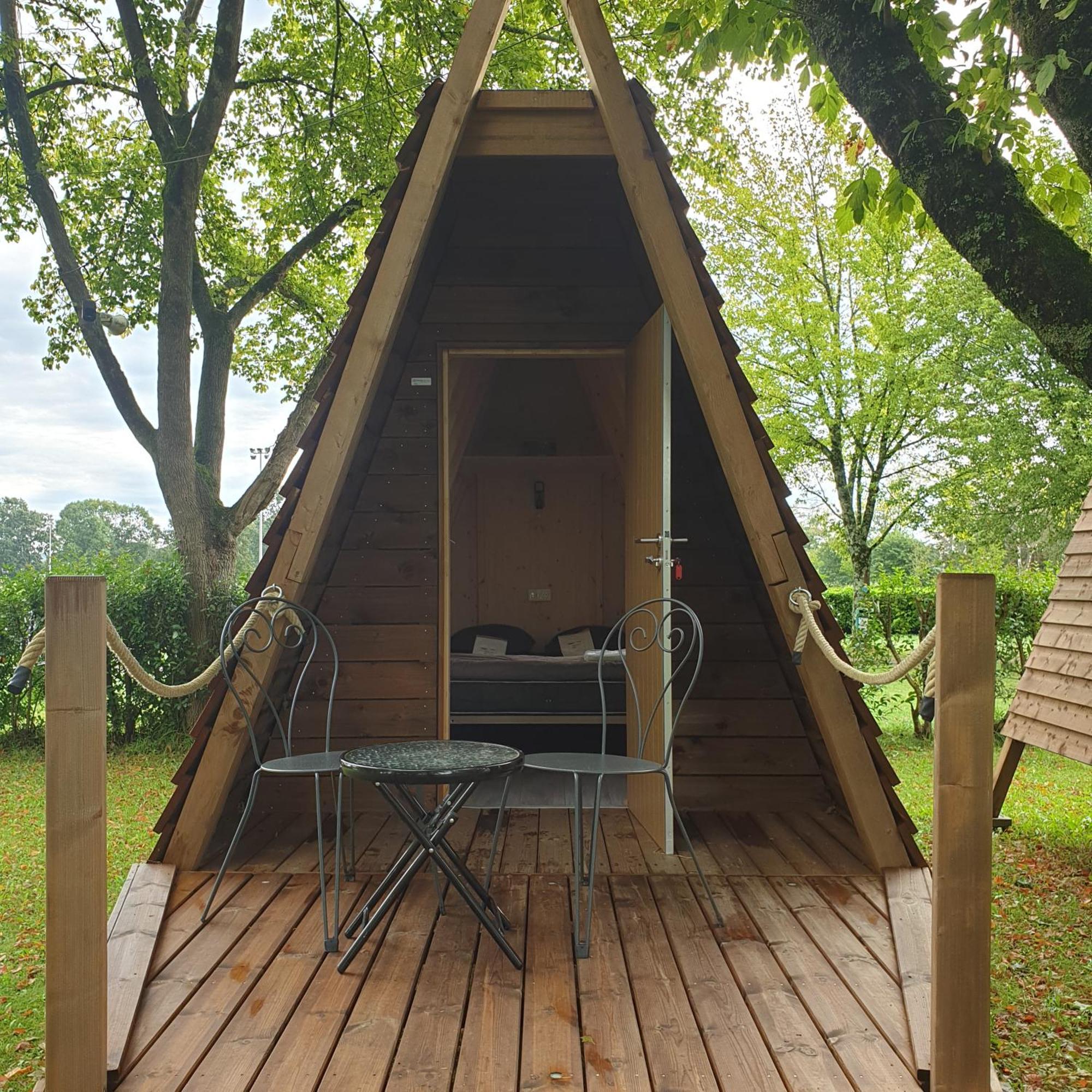 Camping Pyrenees Nature Oloron-Sainte-Marie Exterior foto